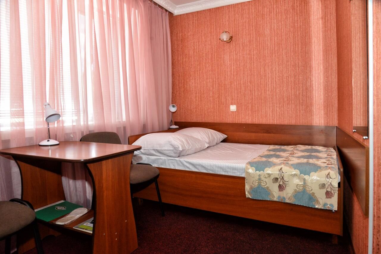 Отель Green City Hotel Николаев